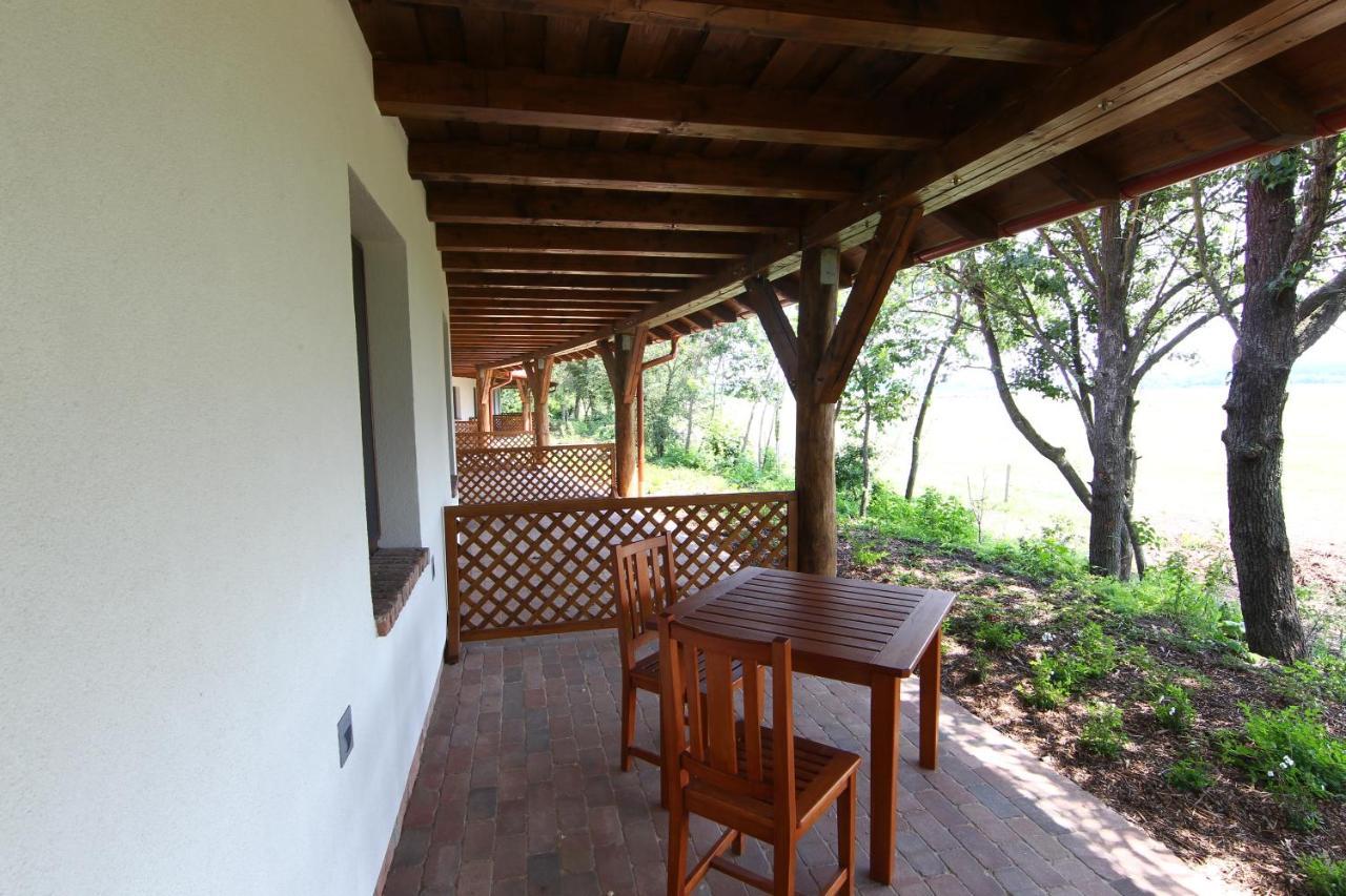 Bibic Nature Lodge Balmazújváros Buitenkant foto